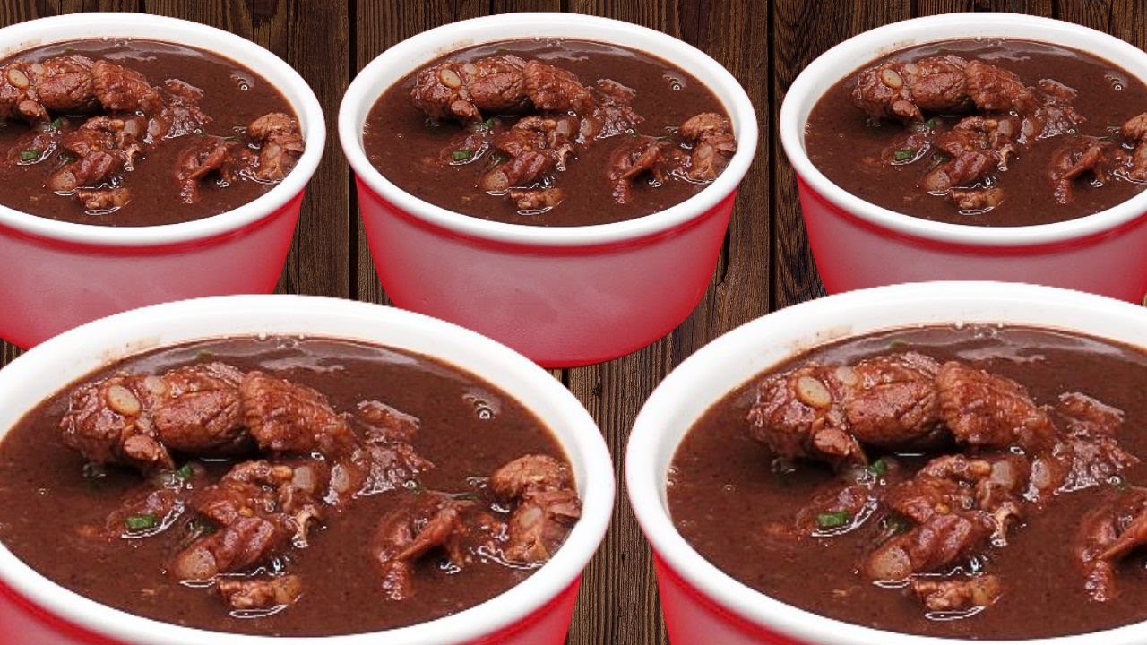 CALDO DE COSTELINHA COM FEIJÃO PRETO