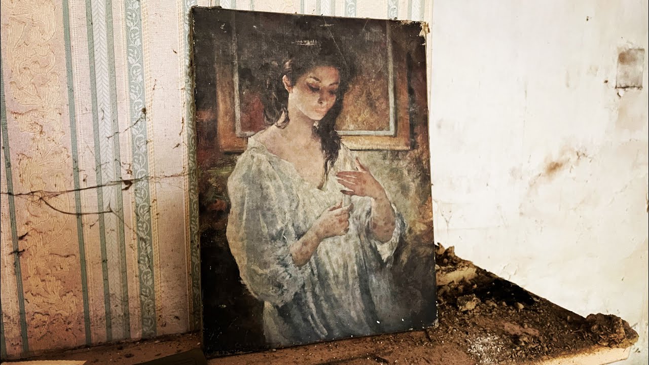 LA MAISON CASSETTE ￼VHS 📼 ET ÇA PEUGEOT 309 INTACTE 🚘 @Lunzaah #URBEX