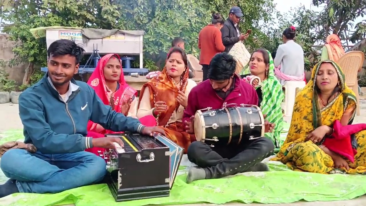 बहुत ही प्यारा सोहर उठान गीत आपसब सुनिए सपोर्ट कीजिए प्लीज 🙏