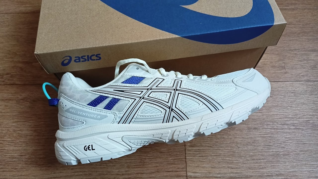 Бюджетные кроссовки Asics на лето. Asics Gel-Venture 6