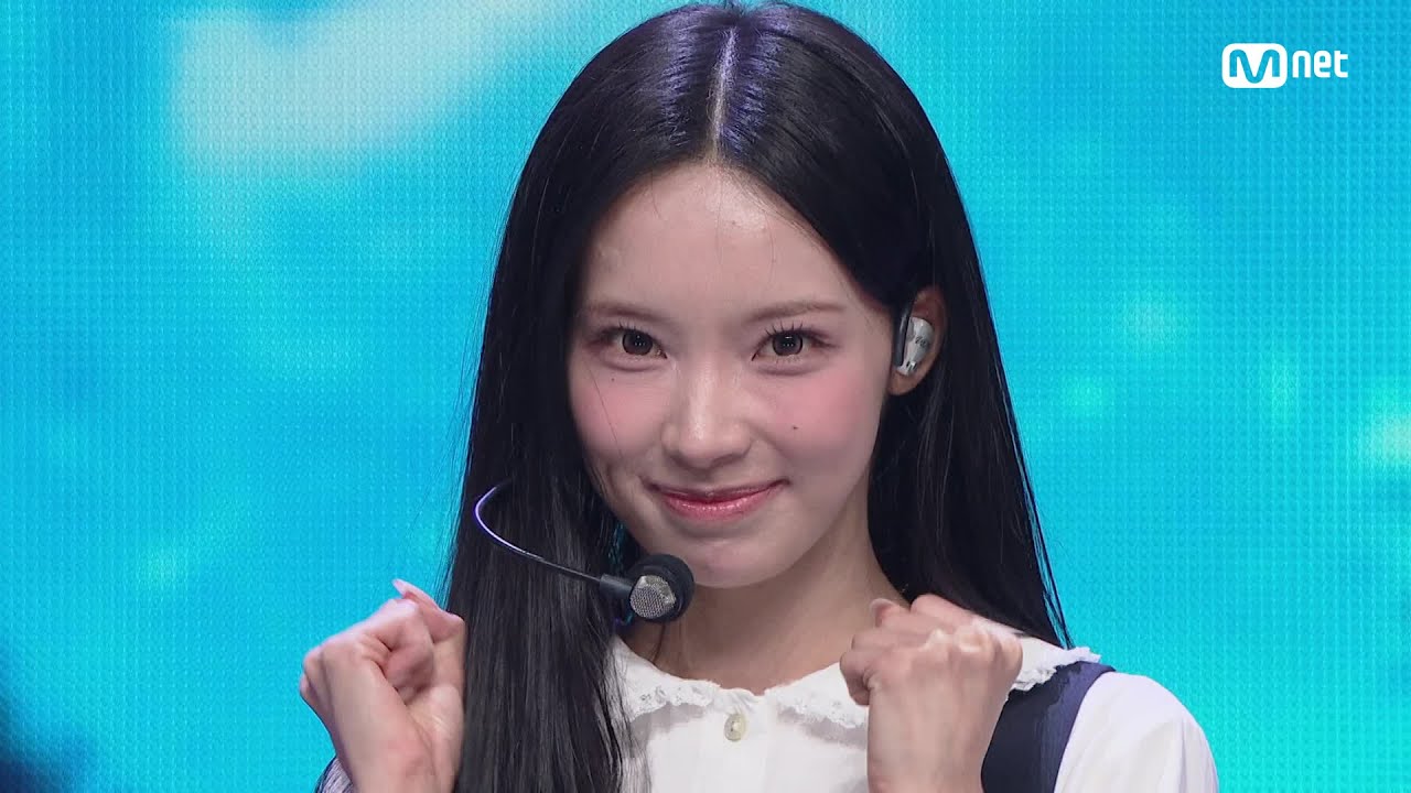 '최초 공개' RESCENE(리센느) - Runaway #엠카운트다운 EP.923 | Mnet 260409 방송