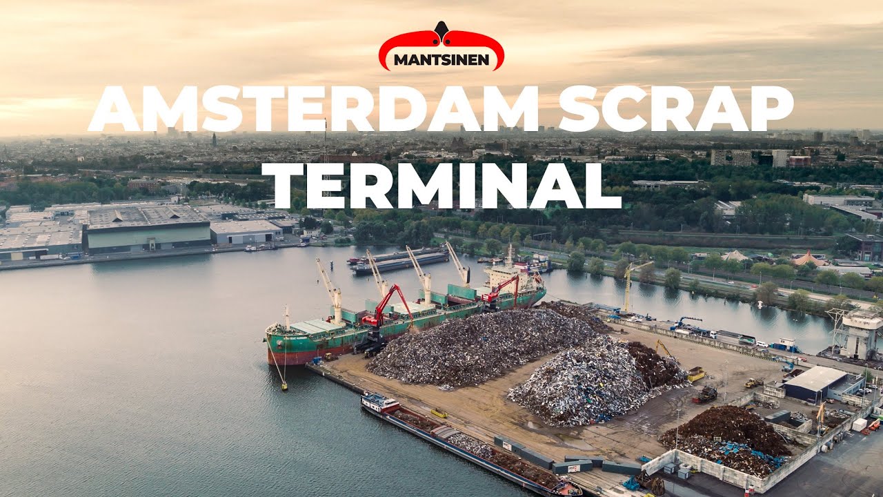 MANTSINEN 300 Material Handlers in Amsterdam Scrap Terminal