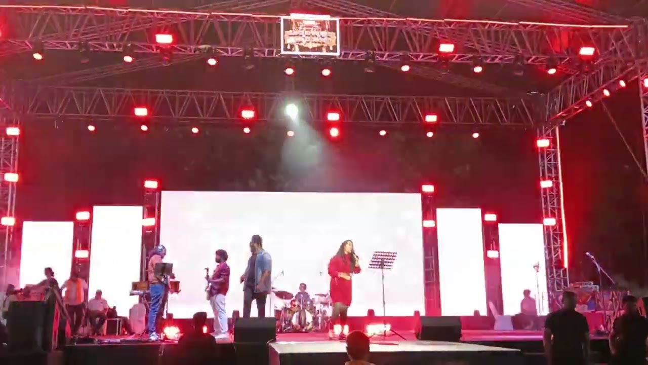 SAVAARI BANDS