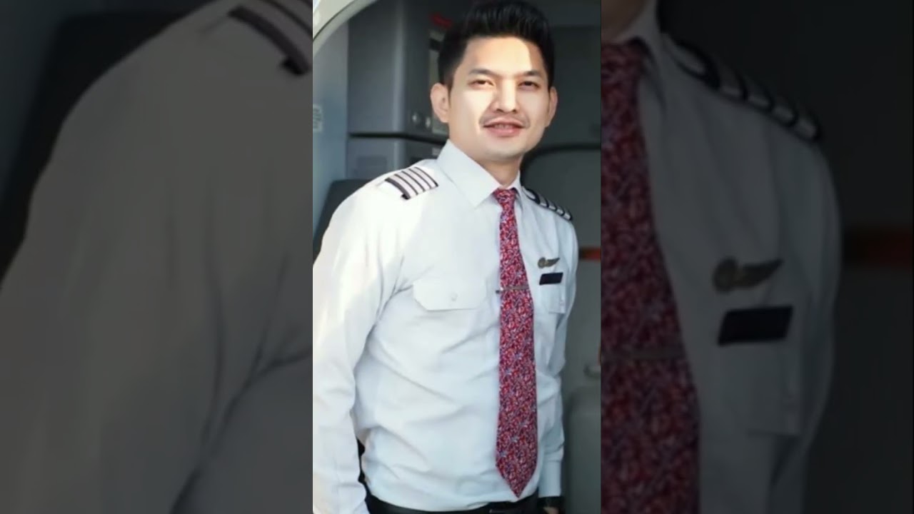 versi pramugara ni senggol dong 😘