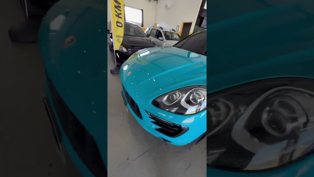 Descubra como abrir o porta malas da Porsche Macan #porschemacan
