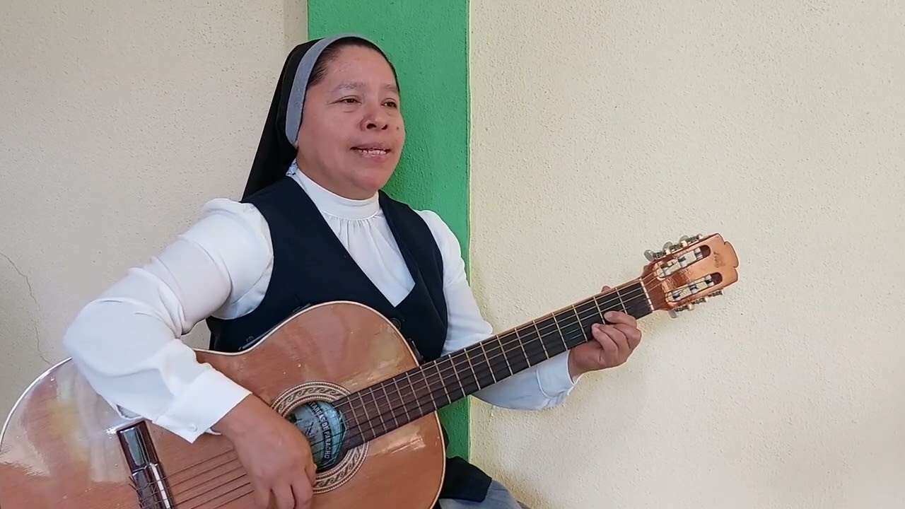 El trece de Mayo la Virgen María