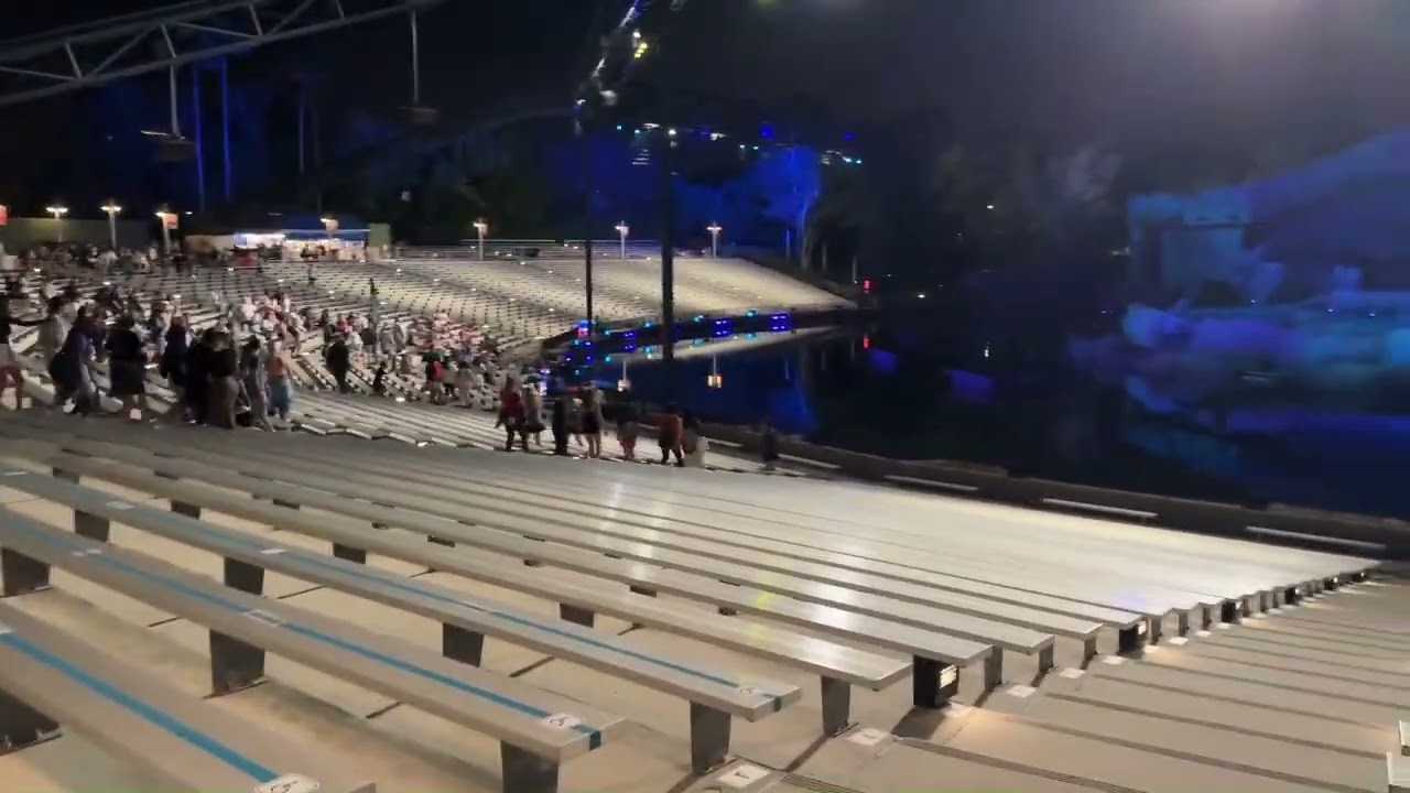 FANTASMIC DHS 20251226 20260106 WDW01 #disney