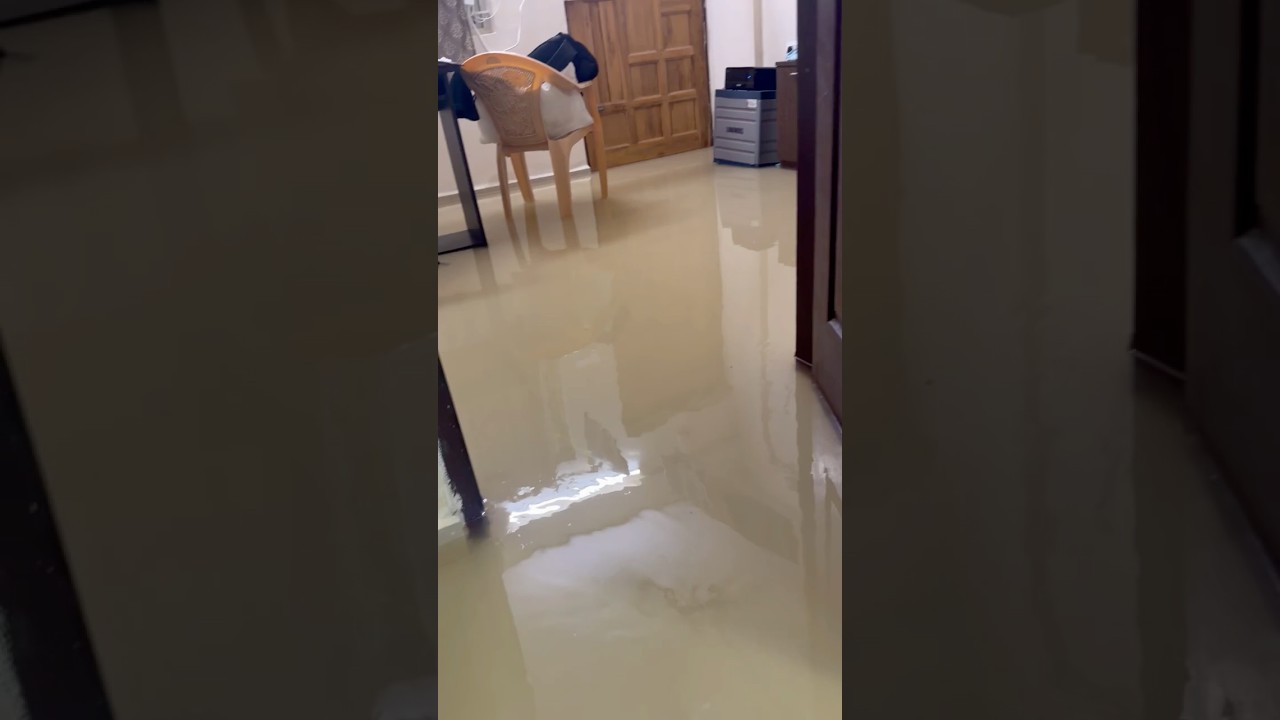 Room Full Ah FLOOD 🤬| Struggling In Rain @im_vinith_k
