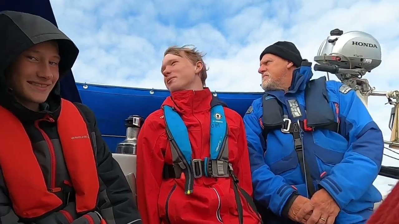 Ep 12. Den Helder to Aberdour. Sailing the Netherlands to the UK on a Sadler 29 with our family