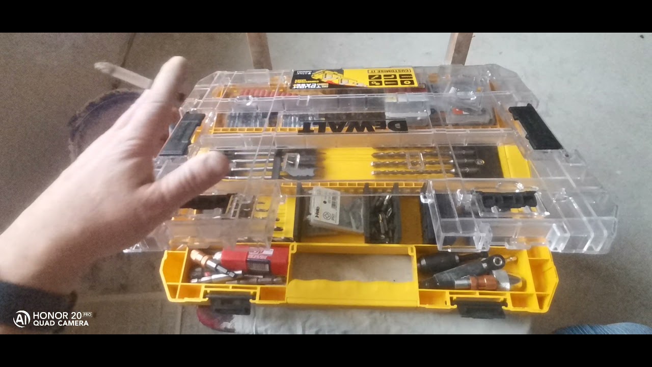 Обзор большого кейса DEWALT для расходников