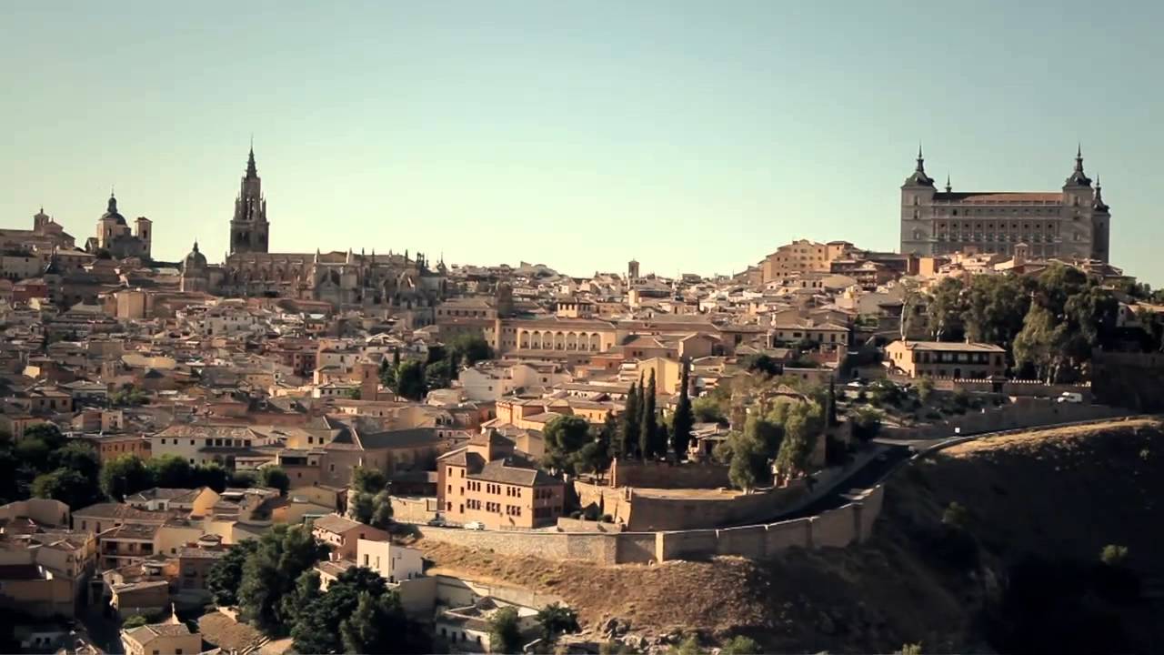 Endless Roads 3 - Land of Castles (with Longboard Girls Crew)