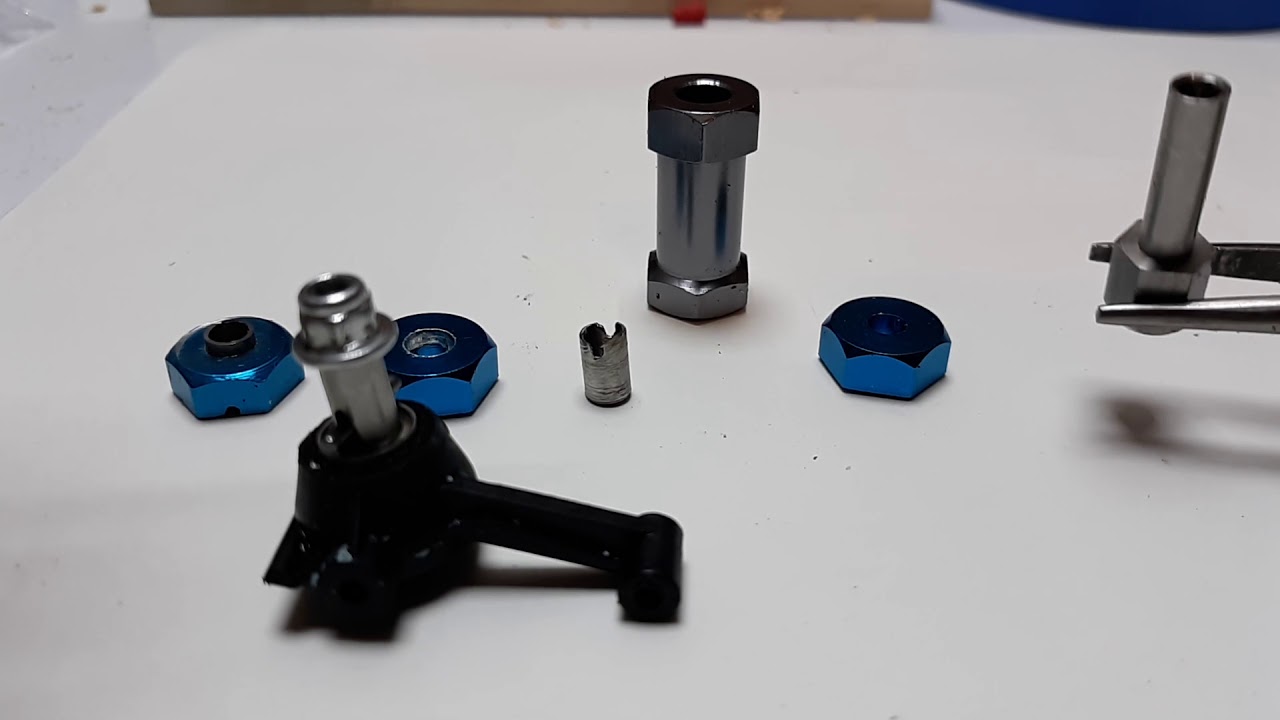 12mm hex. wltoys fix. Fix locked wheels from aftermarket part install.