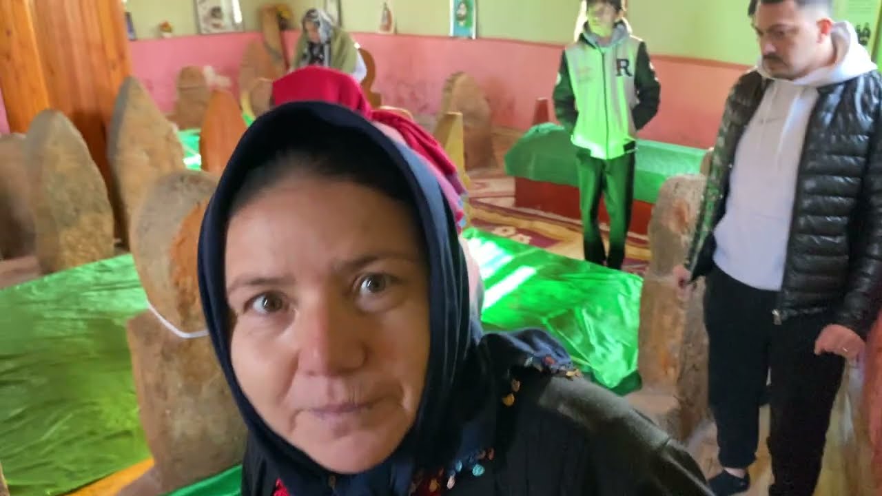 Karşıpınar Köyü Hasan Baba Türbesi 10 Kasım 2024