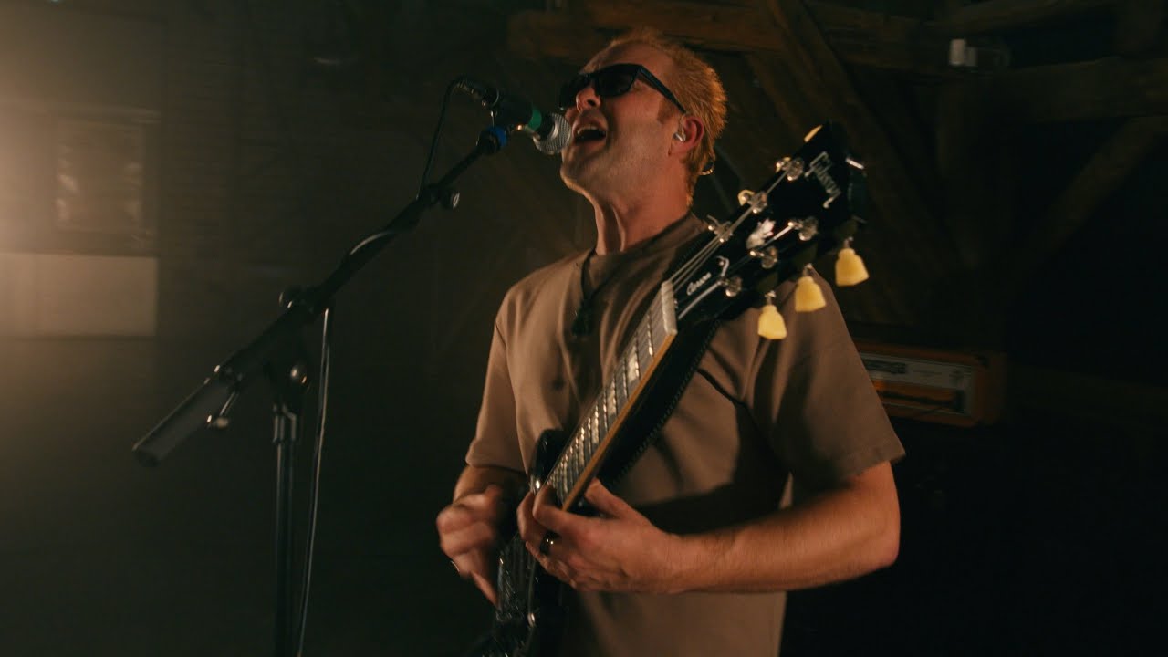 Carson - Live Session - Engine Down