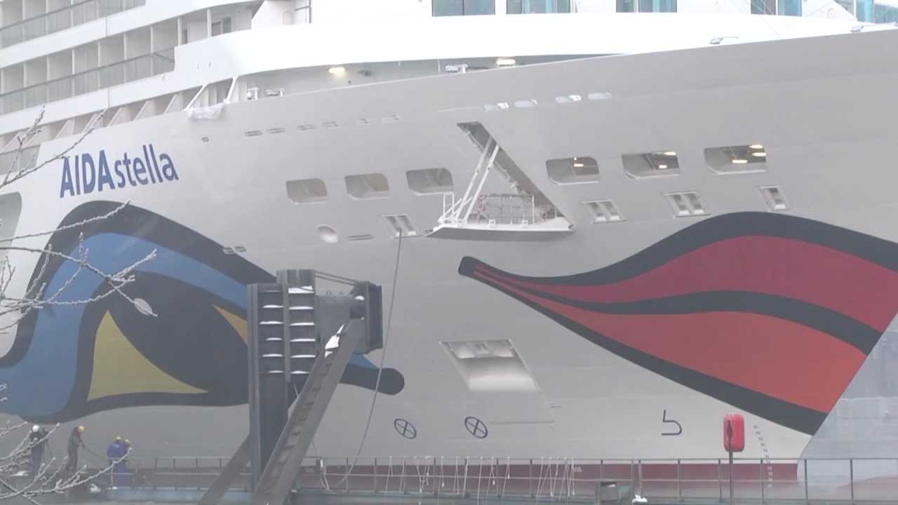Geburt eines Schiffes