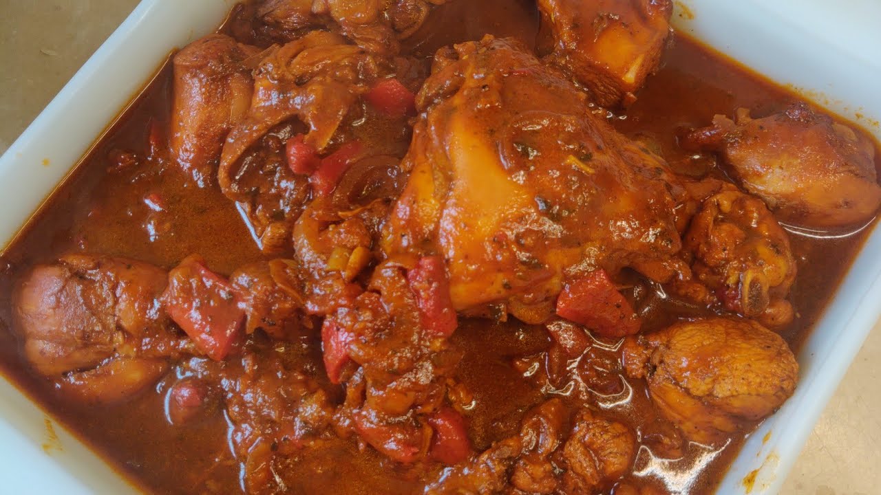 Pollo Guisado estilo Dominicano-Cocinando Con Migue