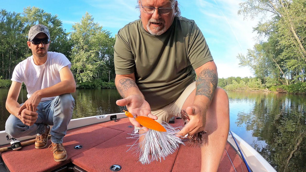 Musky Fishing Tips: Bucktails 101 (Tuning Blades for A Unique Vibration) - Ft. Rich Reinert