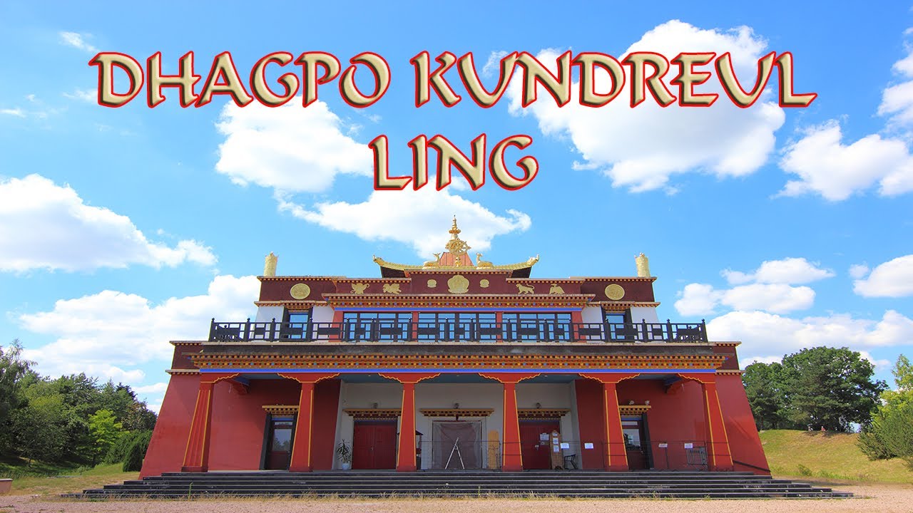 TEMPLE BOUDDHISTE à BIOLLET ⛩️