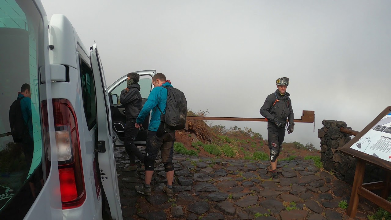 The attempt 15.000 Tiefenmeter by MountainRide La Palma /Flowtrails bis zum abwinken. Dschungeltrail
