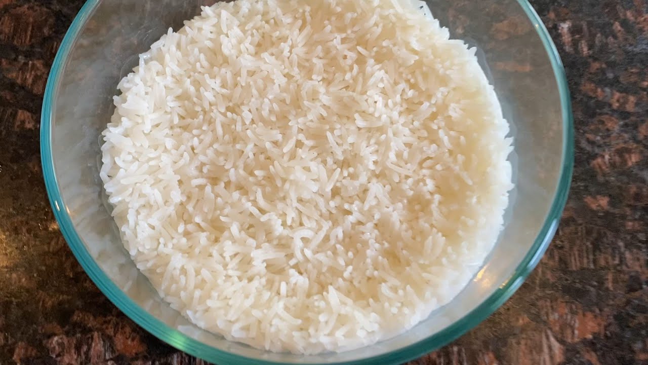 Oven Baked Rice Recipe 🍚🔥 How To Cook Rice In The Oven - Easy Way To Make Perfect Fluffy Rice! 😍✨