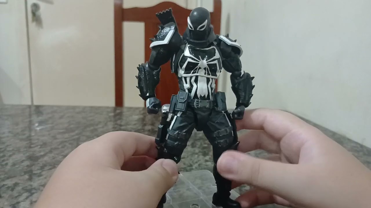 Agente Venom Action Figure