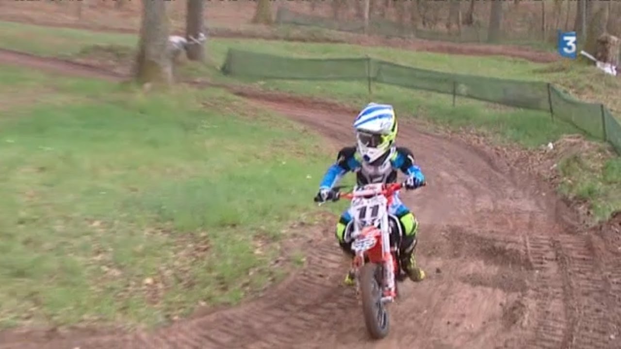 Sur une motocross à 6 ans - France 3 Alsace