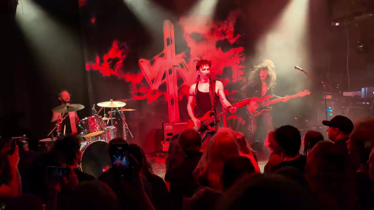 Des Rocs - Let Me Live / Let Me Die [Live in Wiesbaden]