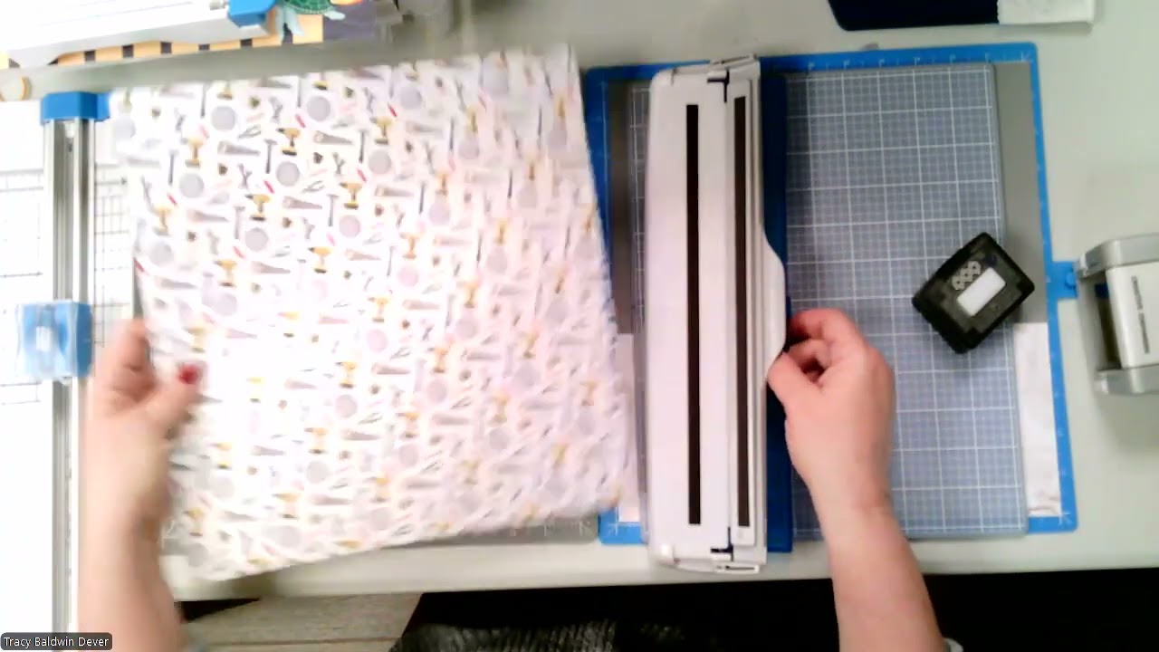 Tracy's Tips: Easy page spread using WELDING technique!