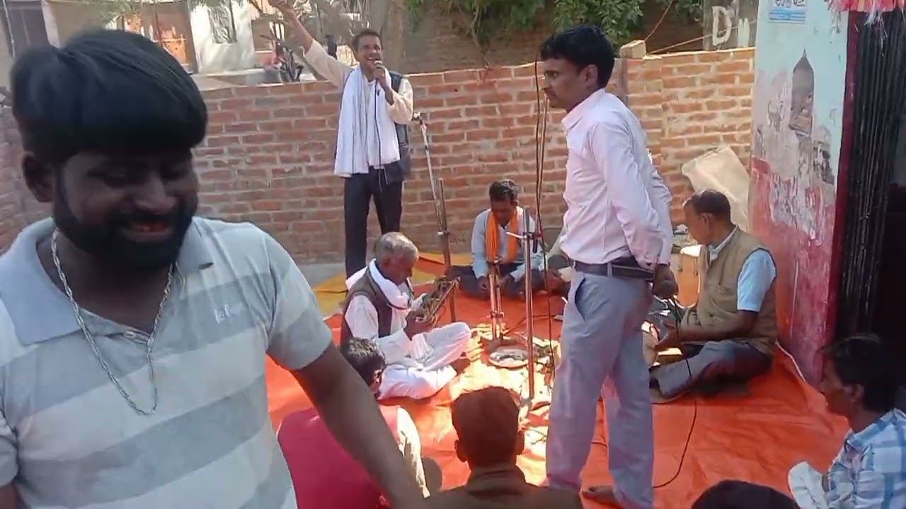 Holi faag gram Gopalpur Safhipur jila Unnao Uttar Pradesh Shri jageshwar dham men