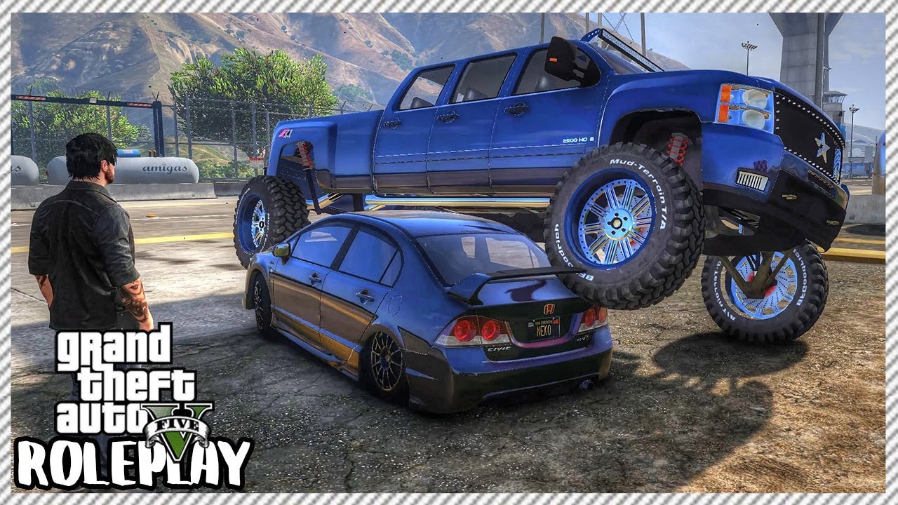 Ролевая игра GTA 5 — Разъярённый владелец машины Crushed Guys погнался за мной с топором | Redlin...