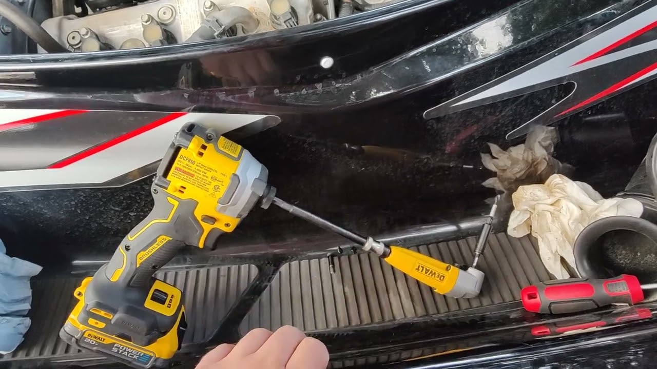 2007 Yamaha VX110 replace air filter / oil in airbox