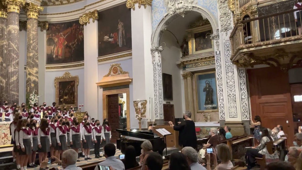 Pequeños Cantores. In memoriam