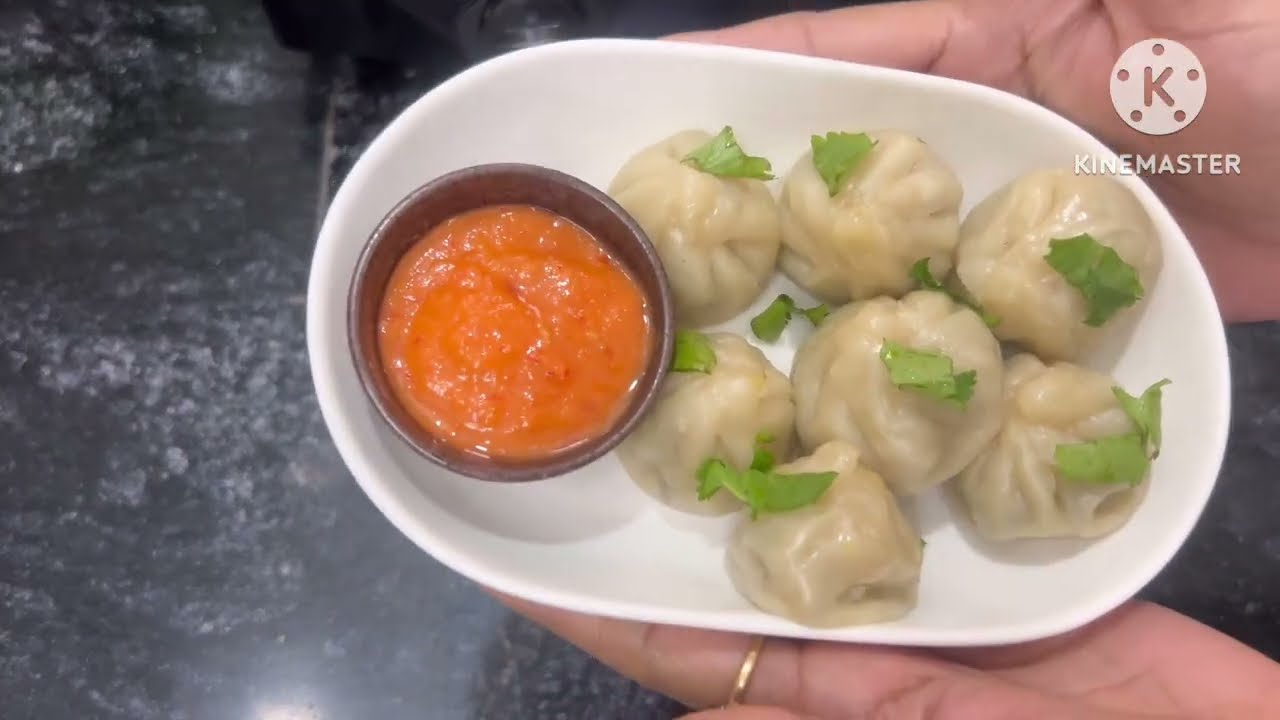 बाजार जैसे मोमोस बनाये घर पर how to make veg momo 😋😋 recipe 