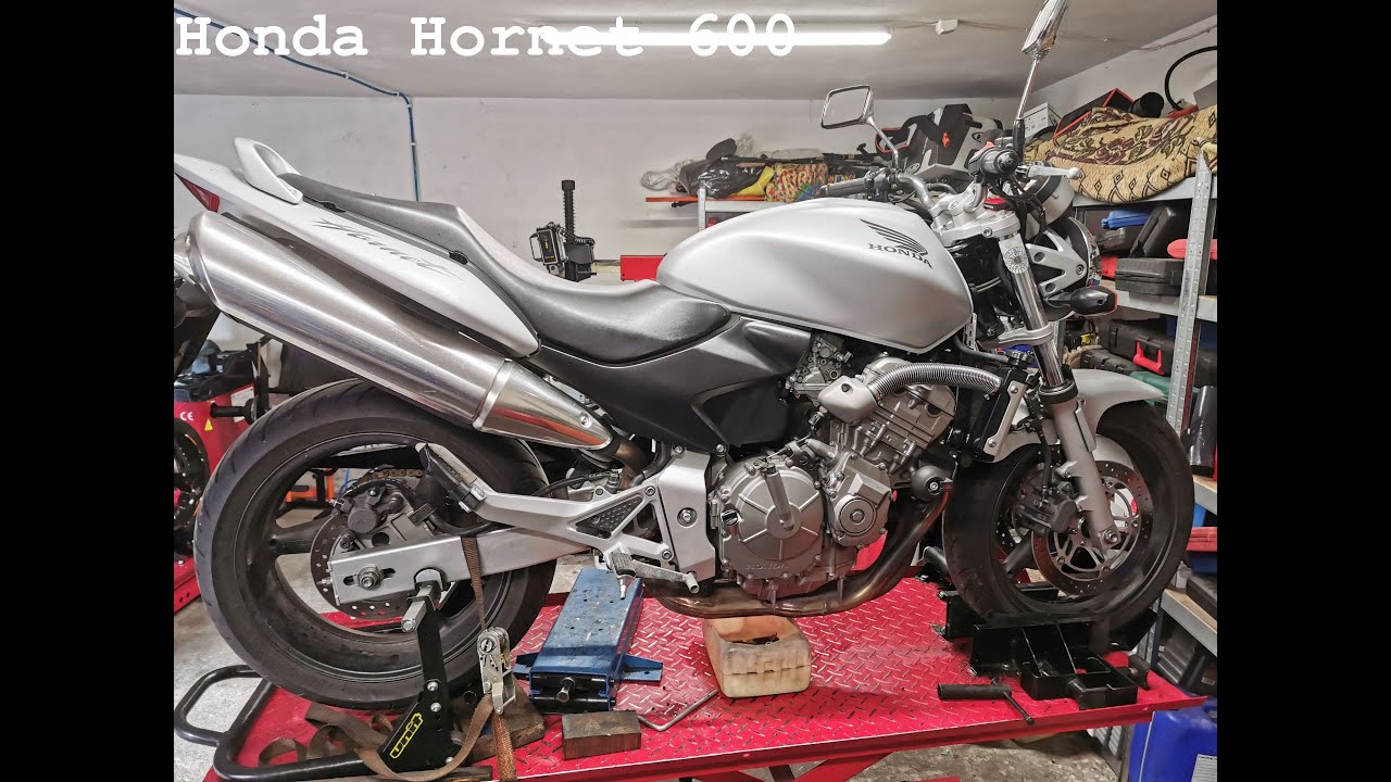 Honda Hornet 600, świetny stan, jedynie eksploatacja. Jeździć, dbać, nie sprzedawać.