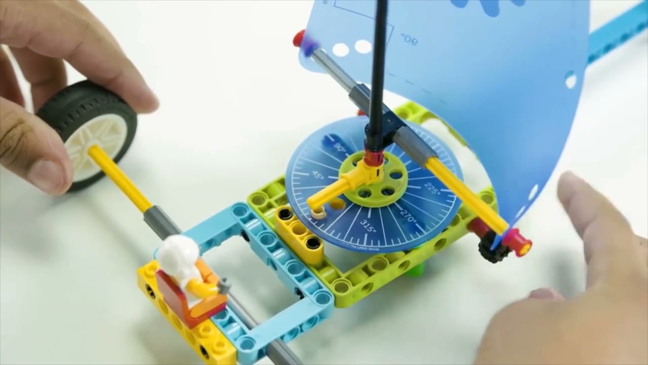 Lego Education BricQ Motion Prime 45400 - промо видео.