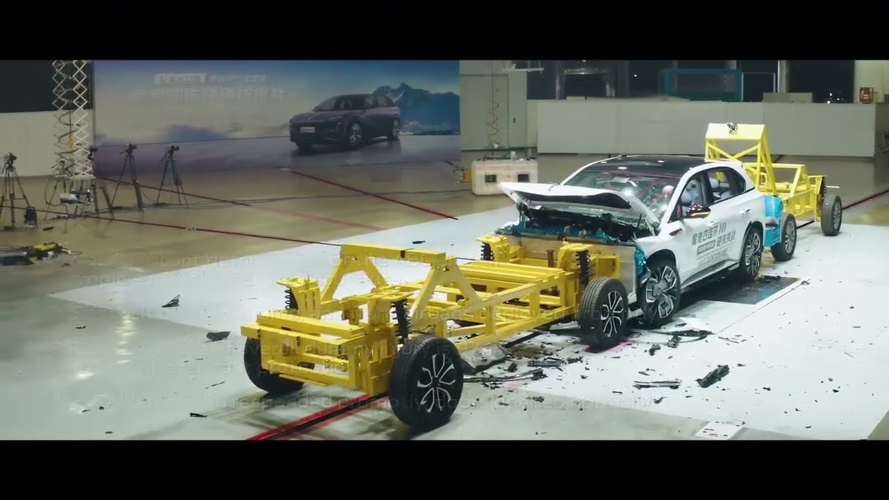 Hongqi E-HS7 Crash Test Highlights