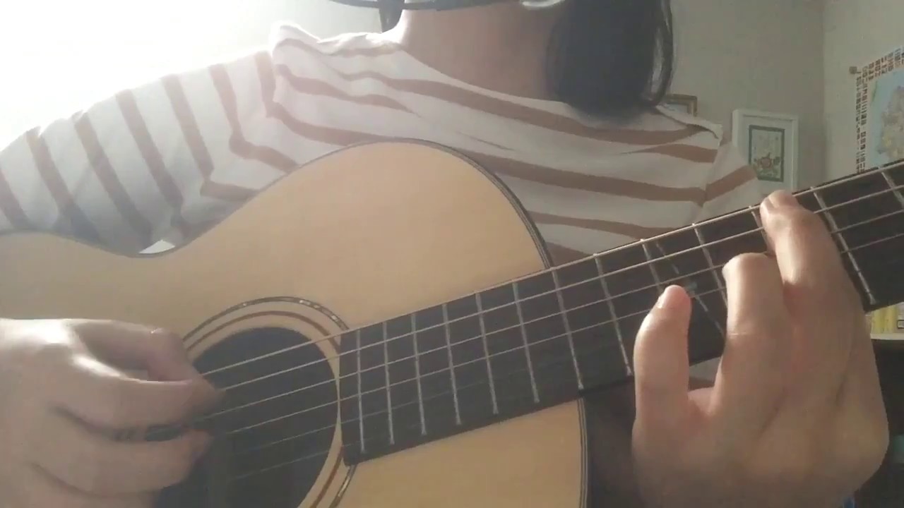 ASMR - Guitar Playing, Humming, Guitar Sounds