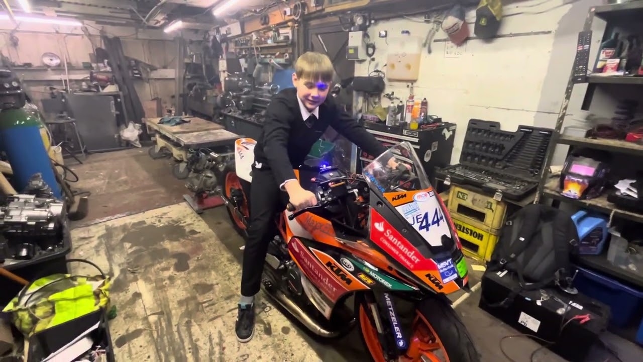 Ktm rc390 launch control test junior drag bike maxx ecu mini