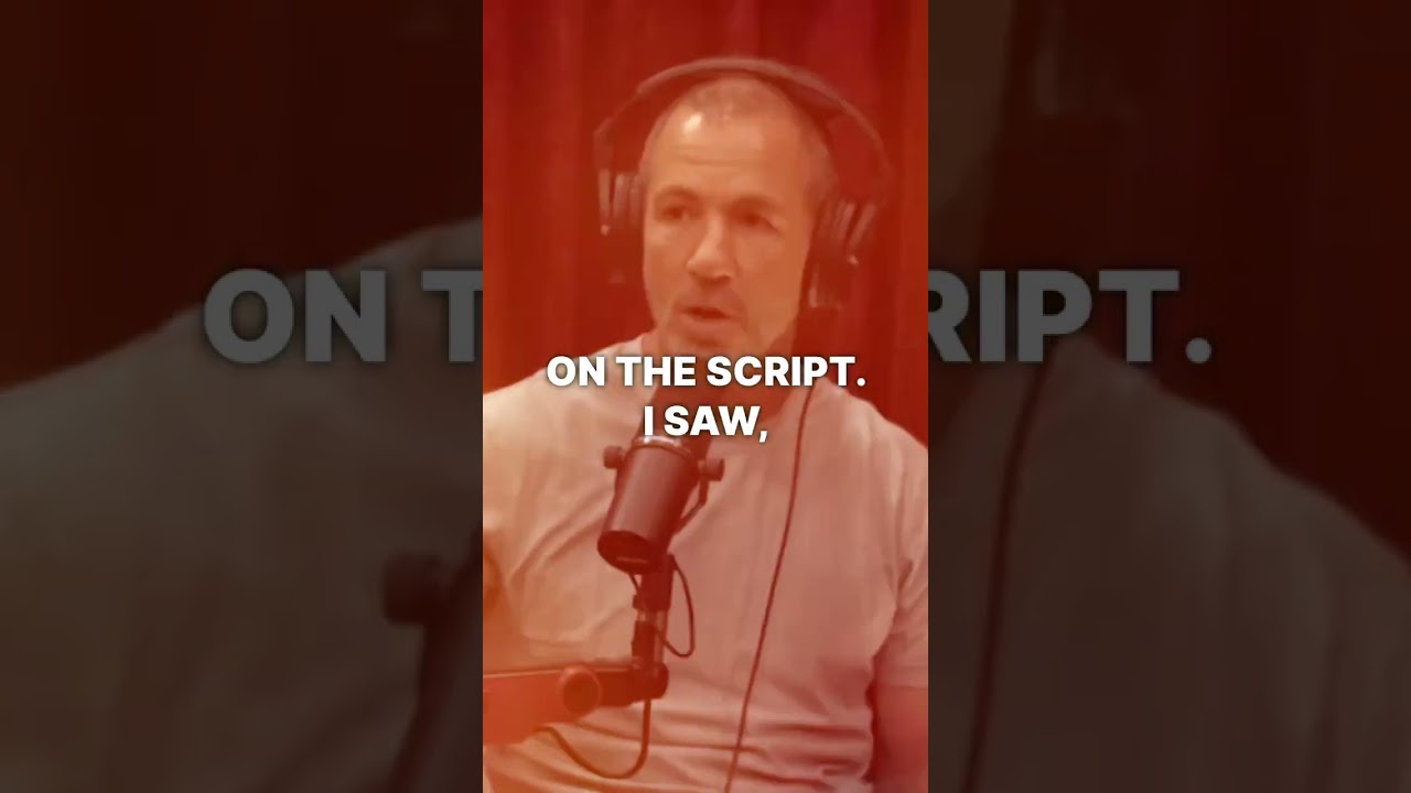 The clock punch wasn&rsquo;t unscripted in the Joker movie | JRE Clips #joeroganexperience #joker