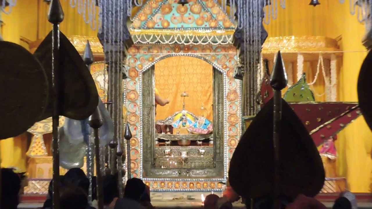 Shri Radharaman Lal Shringaar Aarti
