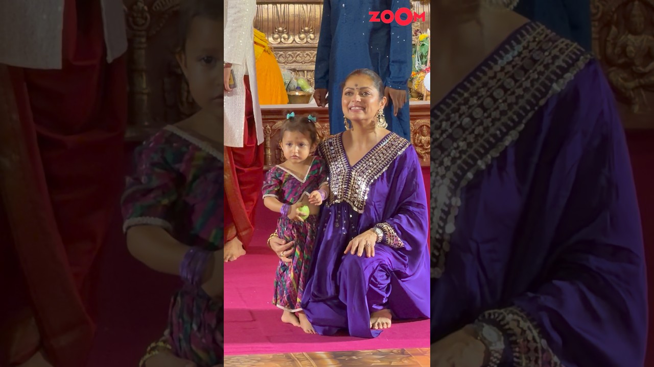 Drashti Dhami Arrives at Durga Puja Pandal with Her Little One #shorts #drashtidhami #viral