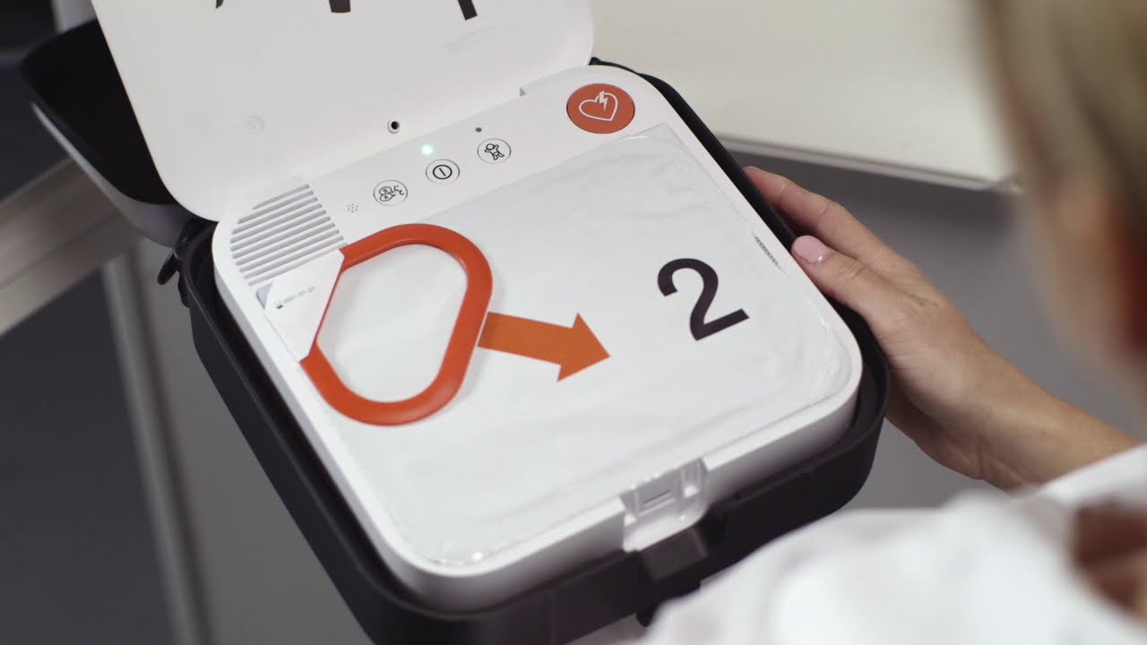 LIFEPAK CR2 USB Maintaining Readiness Video