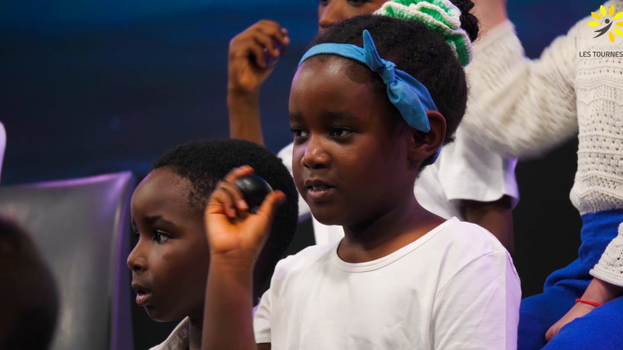 🪘Je lève les yeux ​🙂 ​ | P1 P2 | Fancy-fair 2025 | Centre scolaire Les Tournesols