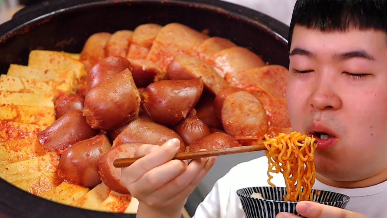 햄가득 부대찌개 먹방입니다!!