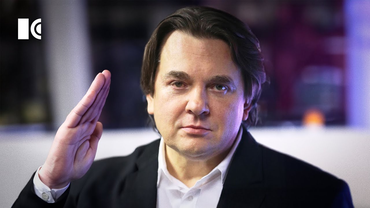 Отдал честь. Константин Эрнст I Портрет повелителя телеящика