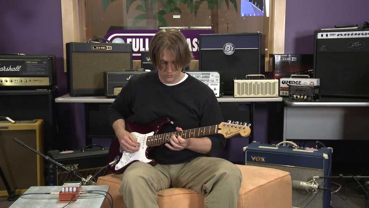 Hard Wire DL-8 Analog Delay/Looper Guitar Effects Pedal Review | Full Compass