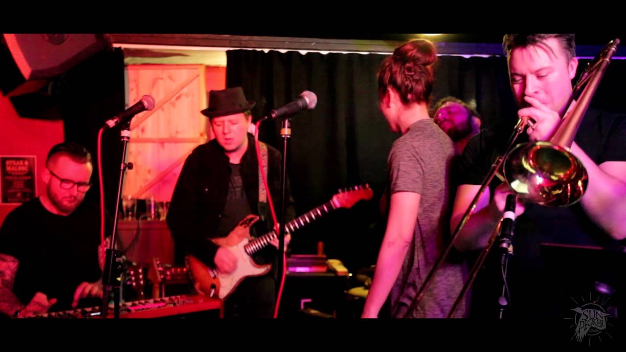 Scott McKeon's SuperJam at The Thomas Tripp Christchurch 2016 - Repo Man Solo
