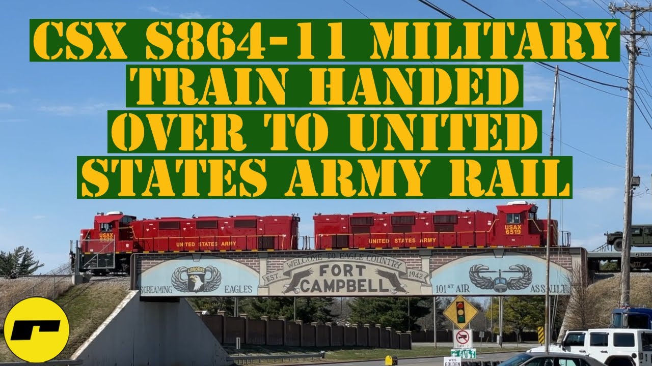 Военный поезд CSX S864-11 передан железной дороге армии США в Хопкинсвилле, штат Кентукки, USAX.