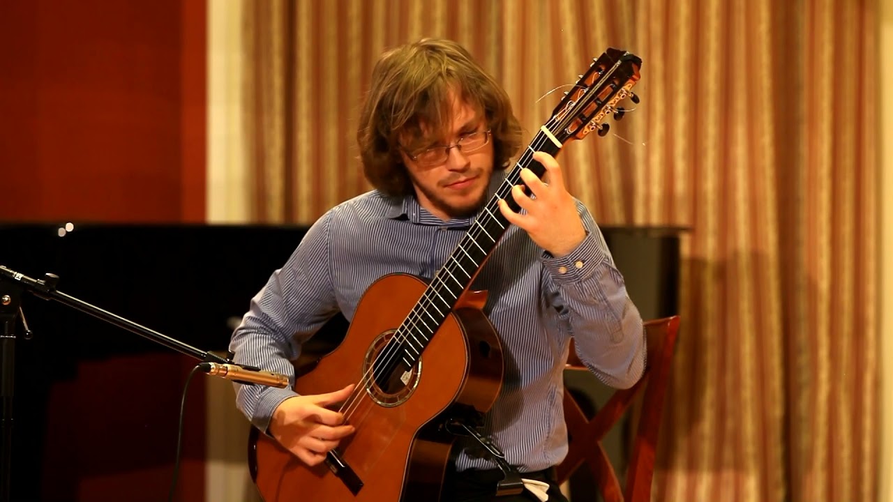 Pavlovits: Guitar Sonata Nr 2. played by Péter Girán