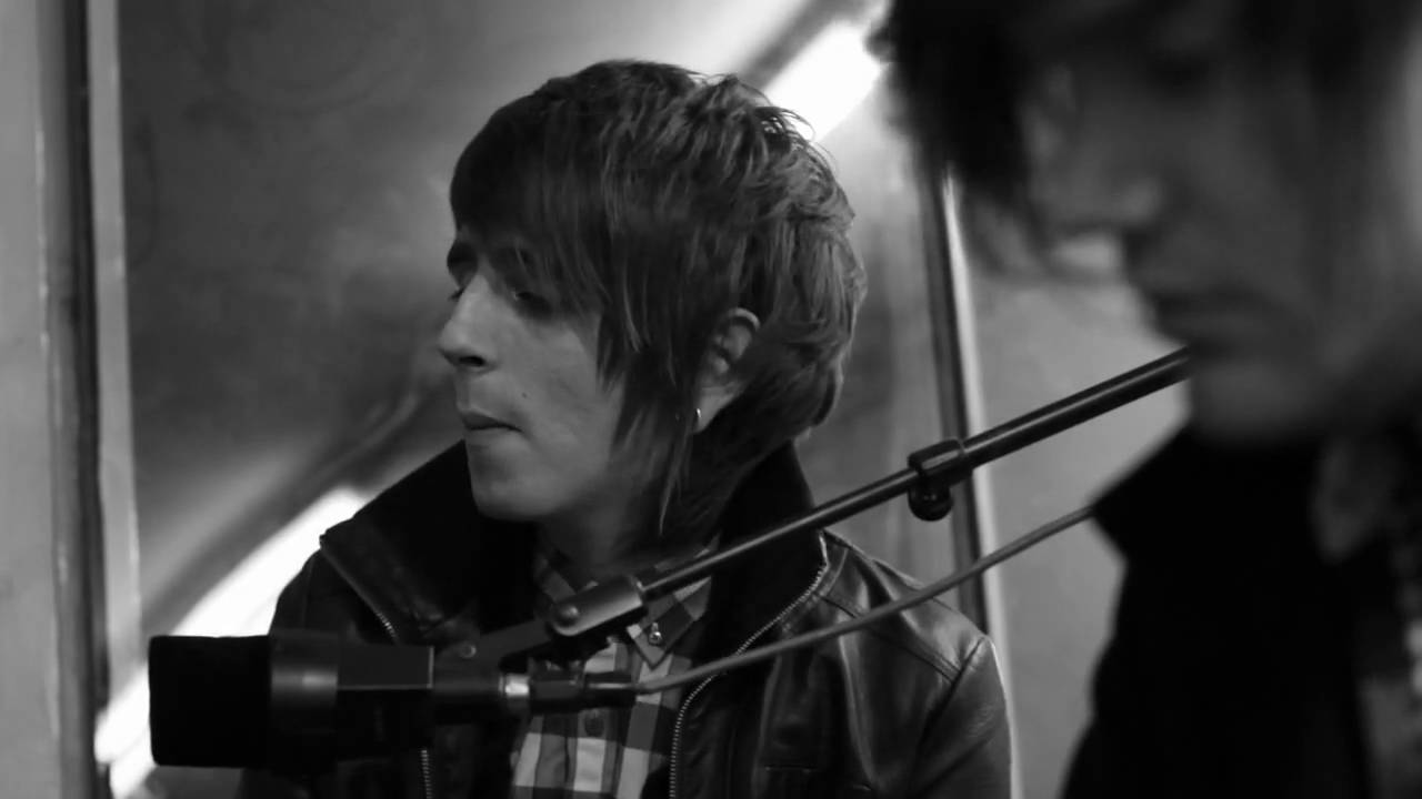 Dirty Goods 'Krayola' (acoustic) HD